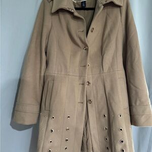 Stylish Tan Women's Coat
